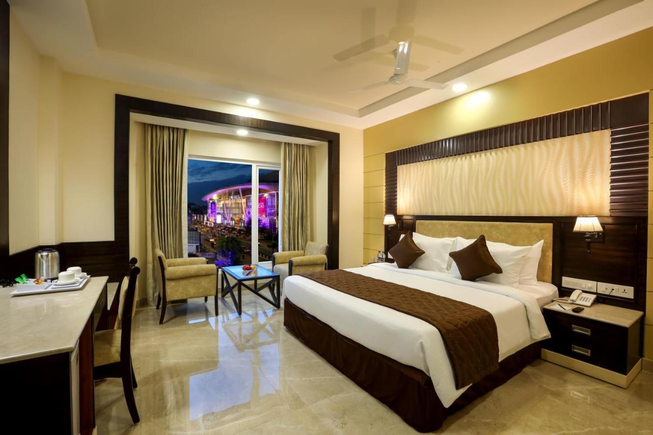Hotel Aadithya Chennai Extérieur photo