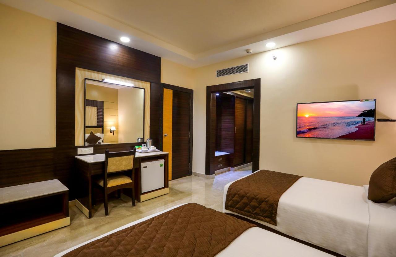 Hotel Aadithya Chennai Extérieur photo