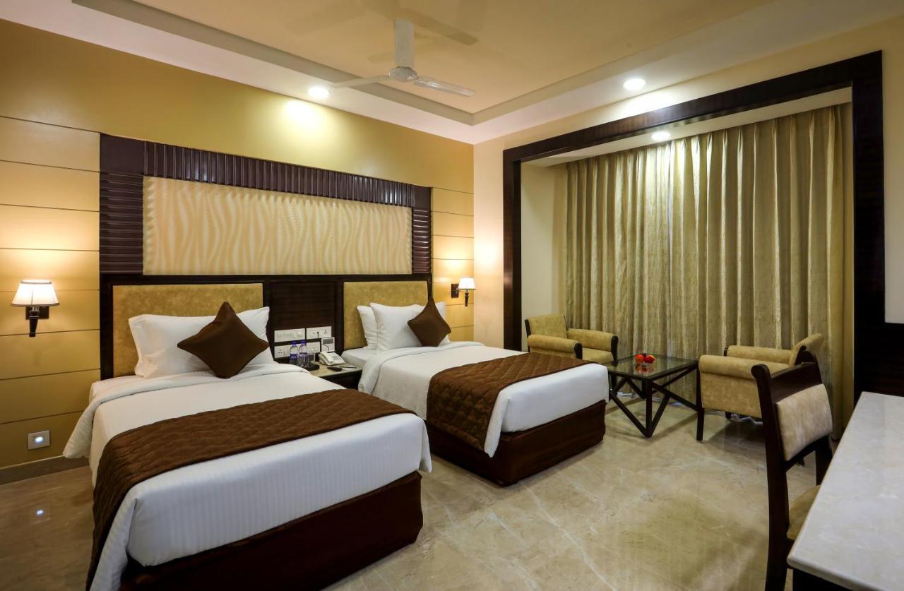 Hotel Aadithya Chennai Extérieur photo